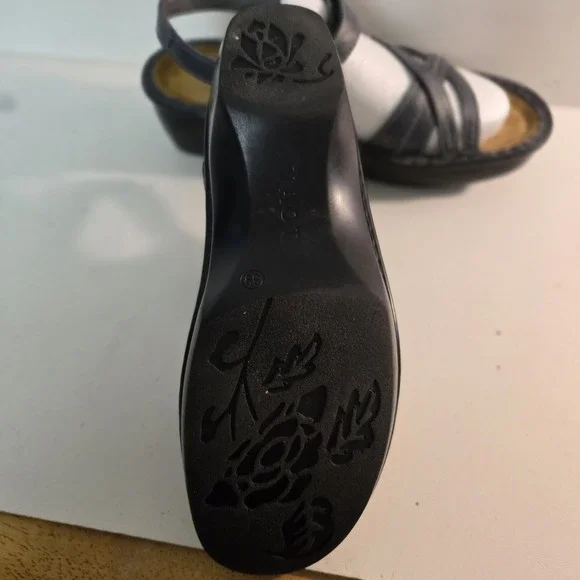 Naot Paris Women's Size EU 39 US Size 8 Deep Blue Wedge Strappy Leather Sandals - Picture 9 of 12